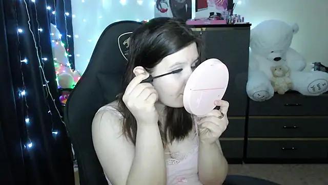 AmyVibess from StripChat is Freechat