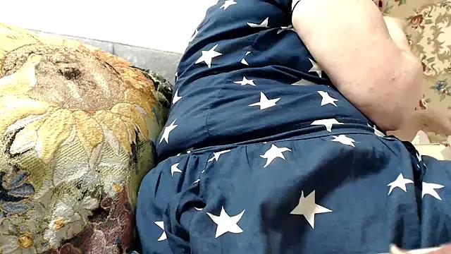 Anabelldestiny from StripChat is Freechat