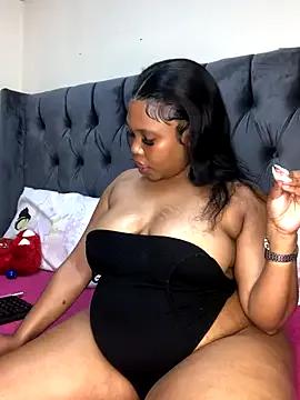 Anaelle24 from StripChat is Freechat