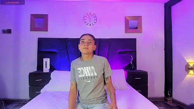 Check-out our cam rooms range and converse on a personal level with our delicious livecams streamers, showing off their spicy curves and toys.