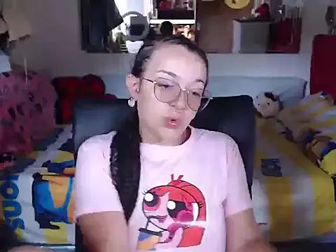 Angela_18honey from StripChat is Freechat