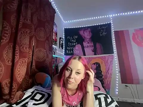 Check-out our cam rooms range and converse on a personal level with our delicious livecams streamers, showing off their spicy curves and toys.