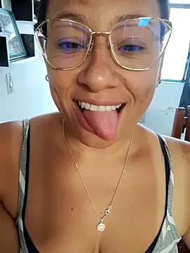 Angels_tomsop from StripChat is Freechat
