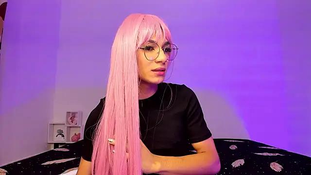angie_foxxxie from StripChat is Freechat