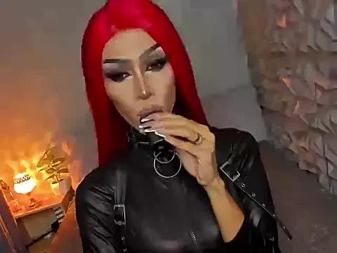 Check-out our cam rooms range and converse on a personal level with our delicious livecams streamers, showing off their spicy curves and toys.