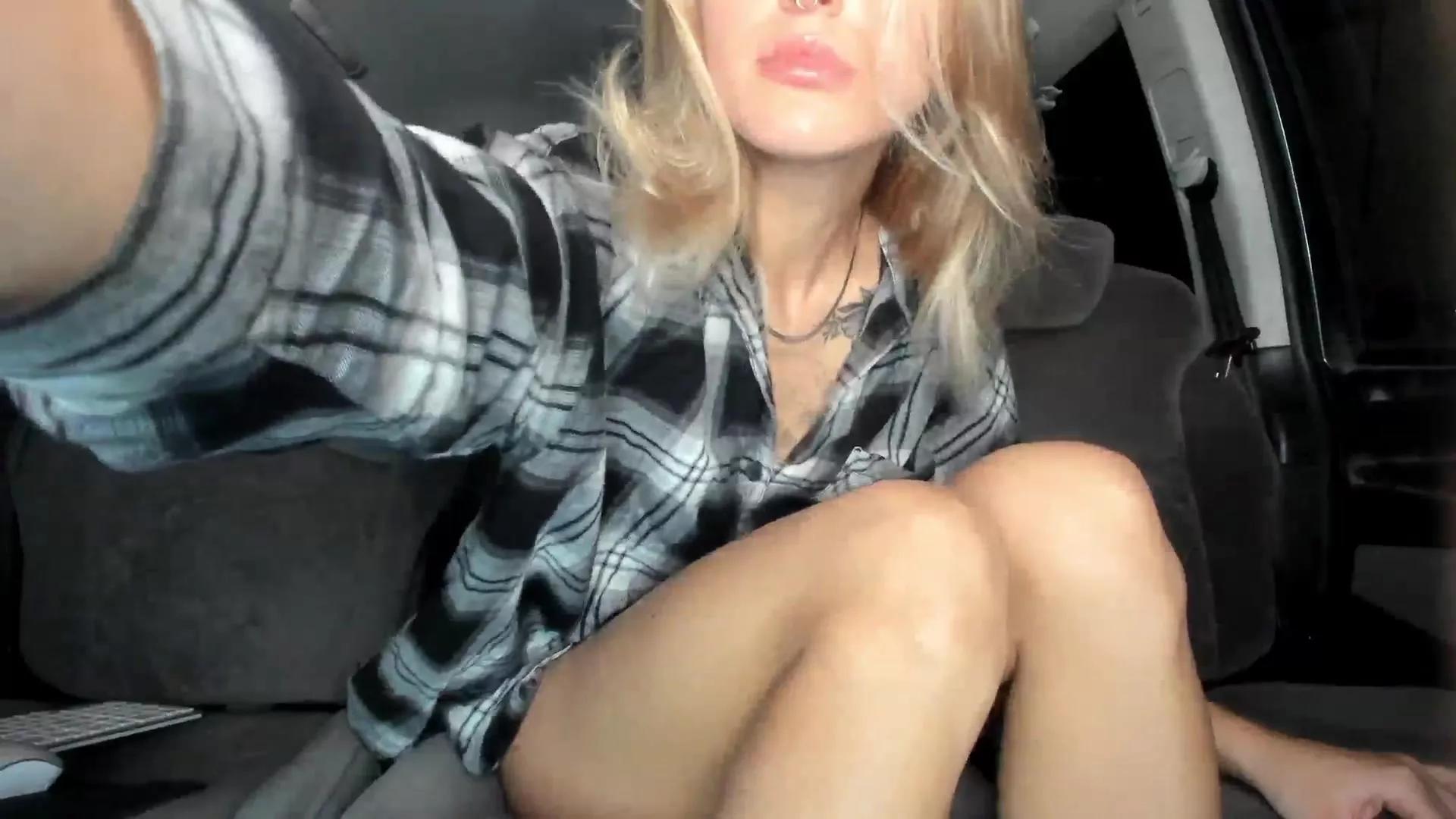 annjoy_ from StripChat