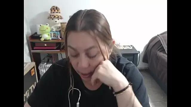 Anny16 from StripChat is Freechat