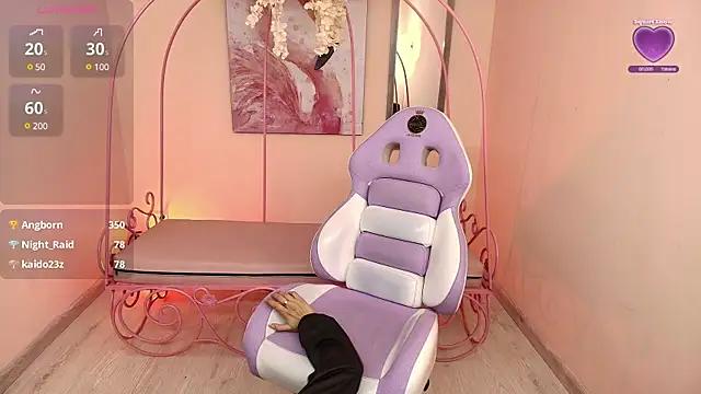 Check-out our cam rooms range and converse on a personal level with our delicious livecams streamers, showing off their spicy curves and toys.
