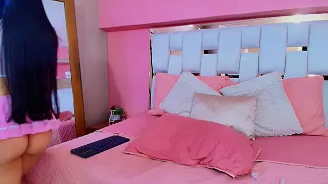 antonellaa_hanks from StripChat is Freechat