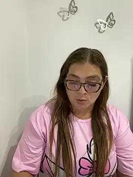 AntonellaAlondra4 from StripChat is Freechat