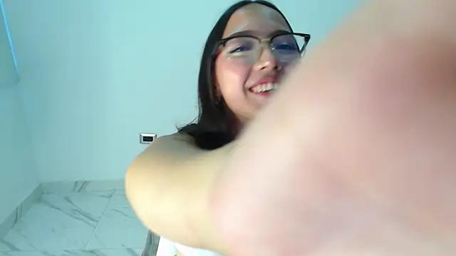 Check-out our cam rooms range and converse on a personal level with our delicious livecams streamers, showing off their spicy curves and toys.