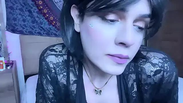 Arab_tgirl from StripChat is Freechat