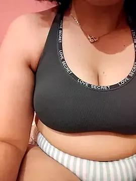 ArabianFlamee from StripChat is Freechat