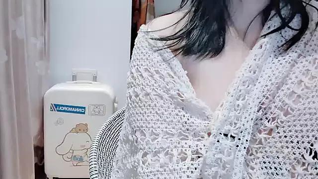 arena1357 from StripChat is Freechat