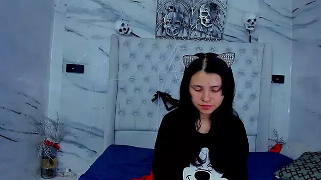 Check-out our cam rooms range and converse on a personal level with our delicious livecams streamers, showing off their spicy curves and toys.