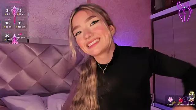 Arianavillada from StripChat is Freechat