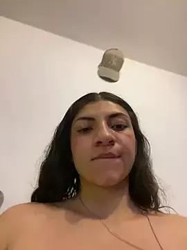 Photos of arieel__722 from StripChat is Freechat