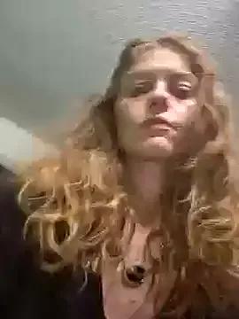 AriellaTaylor from StripChat is Freechat