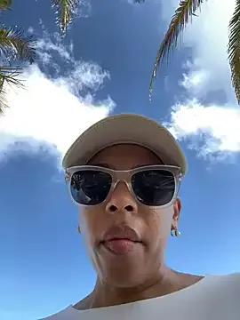 Ary___coral555 from StripChat is Freechat