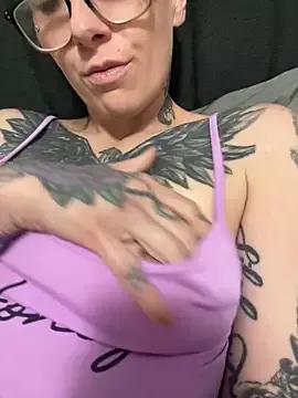 Arya-Skyee from StripChat is Freechat