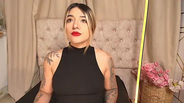 Check-out our cam rooms range and converse on a personal level with our delicious livecams streamers, showing off their spicy curves and toys.