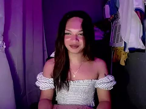 asian_bombshellx from StripChat is Freechat
