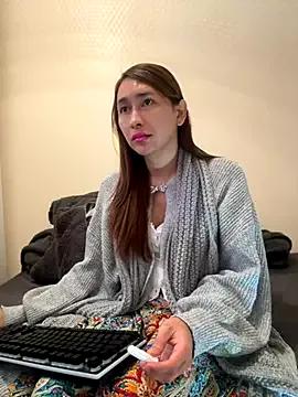 Asian_ladyboy2025 from StripChat is Freechat