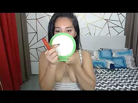 AsianCumSwallow from StripChat is Freechat