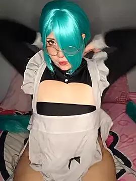 Check-out our cam rooms range and converse on a personal level with our delicious livecams streamers, showing off their spicy curves and toys.