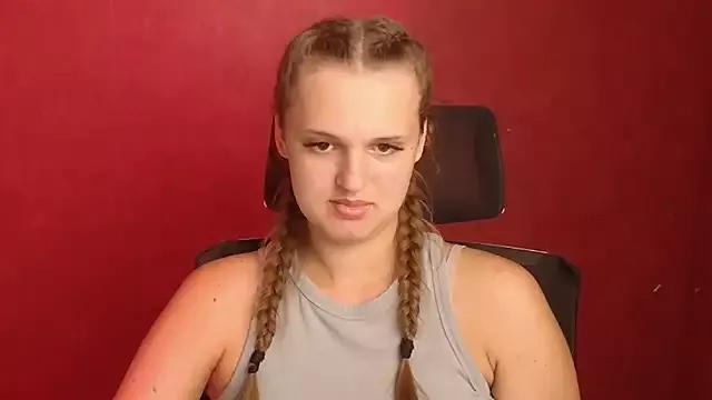 Aurora_White from StripChat is Freechat
