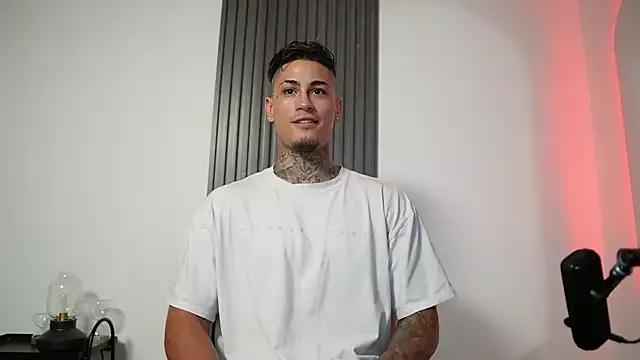 AxelVilla_ from StripChat is Freechat