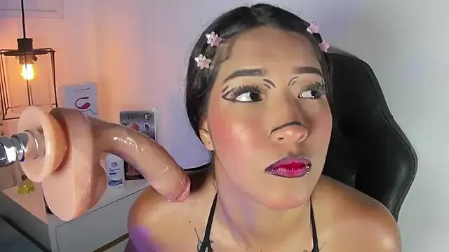 baby_naughty1_ from StripChat is Freechat