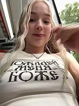 Baby_Tiny from StripChat is Freechat