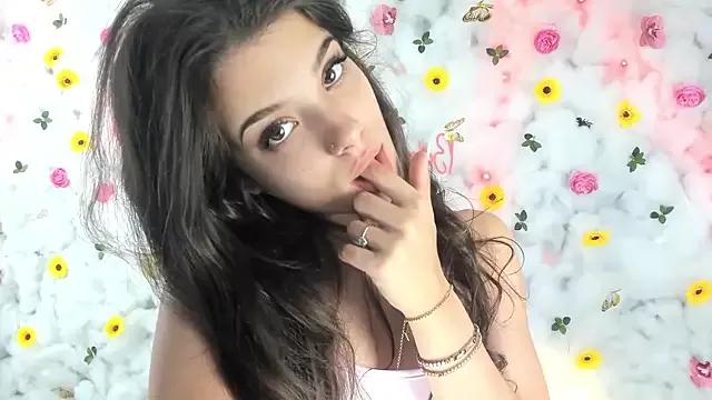 BabyAylin from StripChat is Freechat