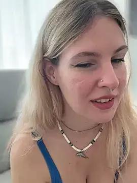 BabyCalipornia from StripChat is Freechat