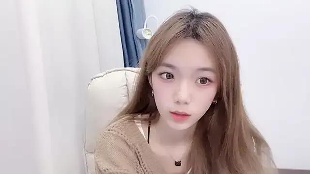 babyting-888- from StripChat is Freechat