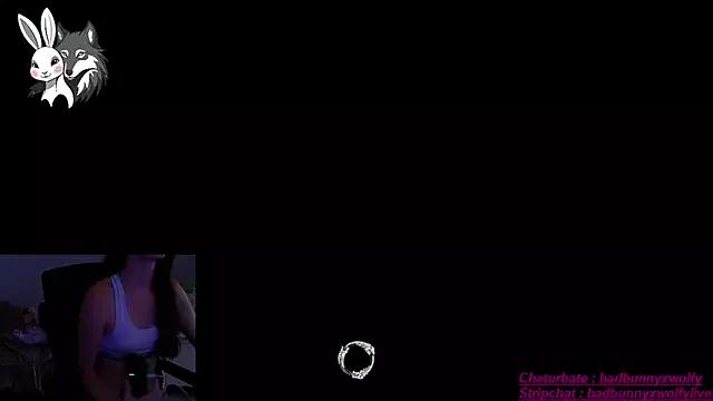 BadBunnyXWolfyLive from StripChat is Freechat