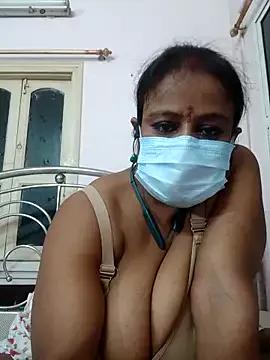 Barna_Love from StripChat is Freechat