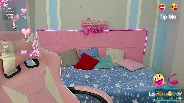Bat_girl1 from StripChat is Freechat