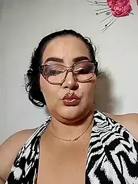 BBW_CandyPlumQueen from StripChat is Freechat