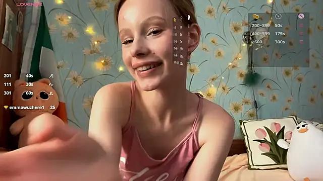 Check-out our cam rooms range and converse on a personal level with our delicious livecams streamers, showing off their spicy curves and toys.