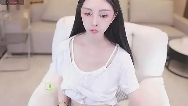 Photos of Bella-999 from StripChat is Private