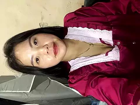 Bella_7777 from StripChat is Freechat