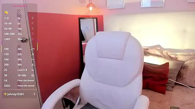 Bella_walker_ from StripChat is Freechat
