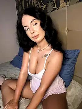 BellaaNoir from StripChat is Freechat