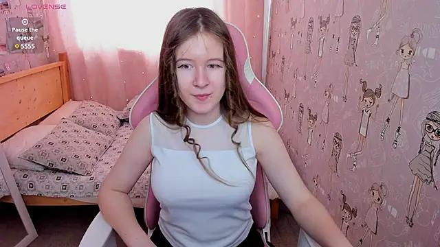 Check-out our cam rooms range and converse on a personal level with our delicious livecams streamers, showing off their spicy curves and toys.