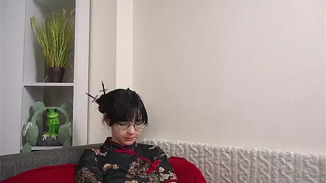 BereniceBattersby from StripChat is Freechat