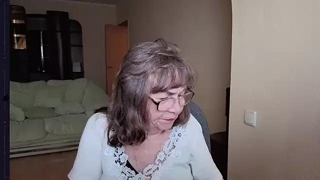 Betty_Brick from StripChat