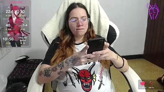 Betty_Hoe from StripChat is Freechat