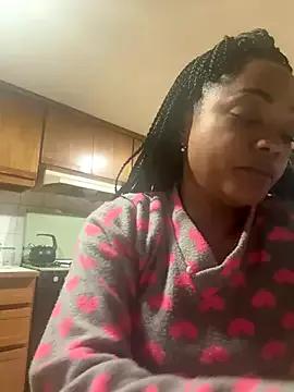 Beybuuu from StripChat